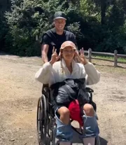 Entenda a relação entre Justin Bieber e Sahara Ray, que morreu aos 34 anos