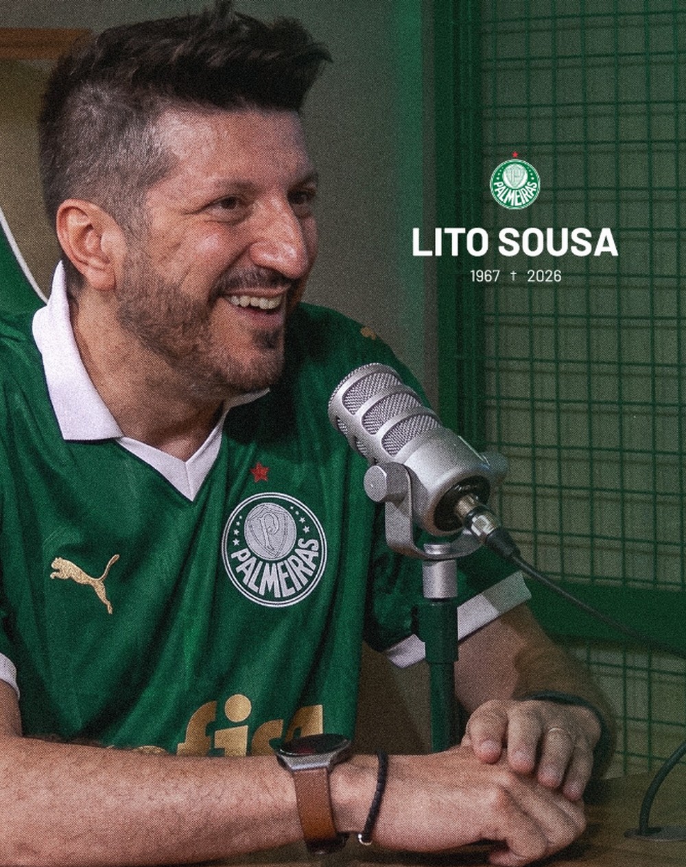 Corpo de Lito Sousa é velado em São Paulo; familiares e fãs se despedem