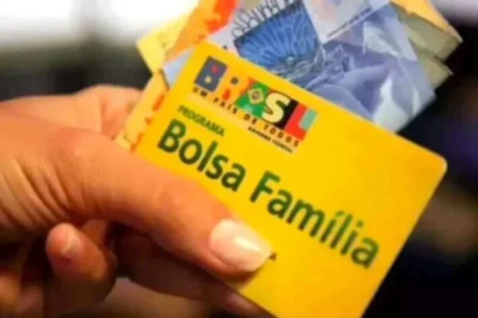 Governo antecipa calend&aacute;rio e paga Bolsa Fam&iacute;lia antes do segundo turno da elei&ccedil;&atilde;o