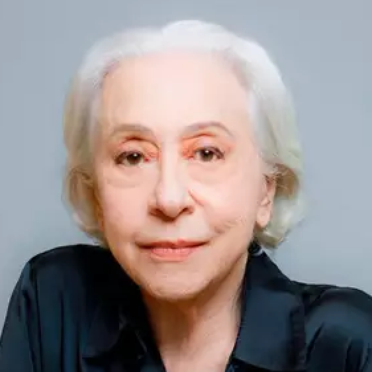 Fernanda Montenegro: veja curiosidades da atriz que completa 97 anos