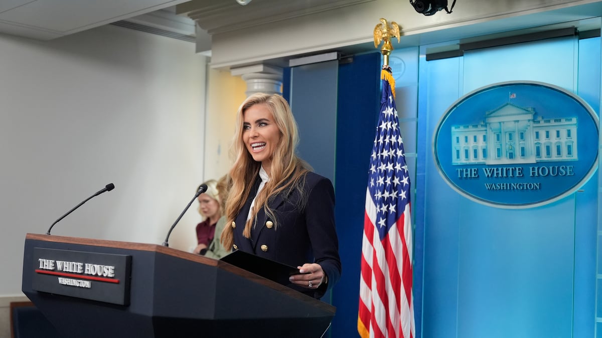 After Katie Zacharia’s debut as White House press secretary, her credentials are now being questioned