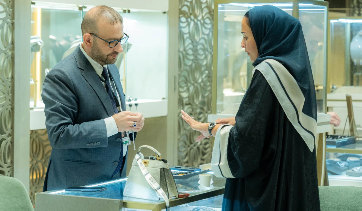 Americanos detidos na Arábia Saudita por fotos relacionadas a ataques, diz embaixada dos EUA