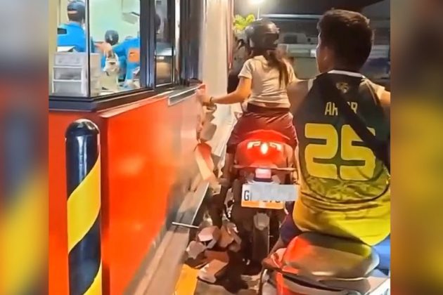 Acidente no drive-thru se torna viral após pedido do cliente cair no chão
